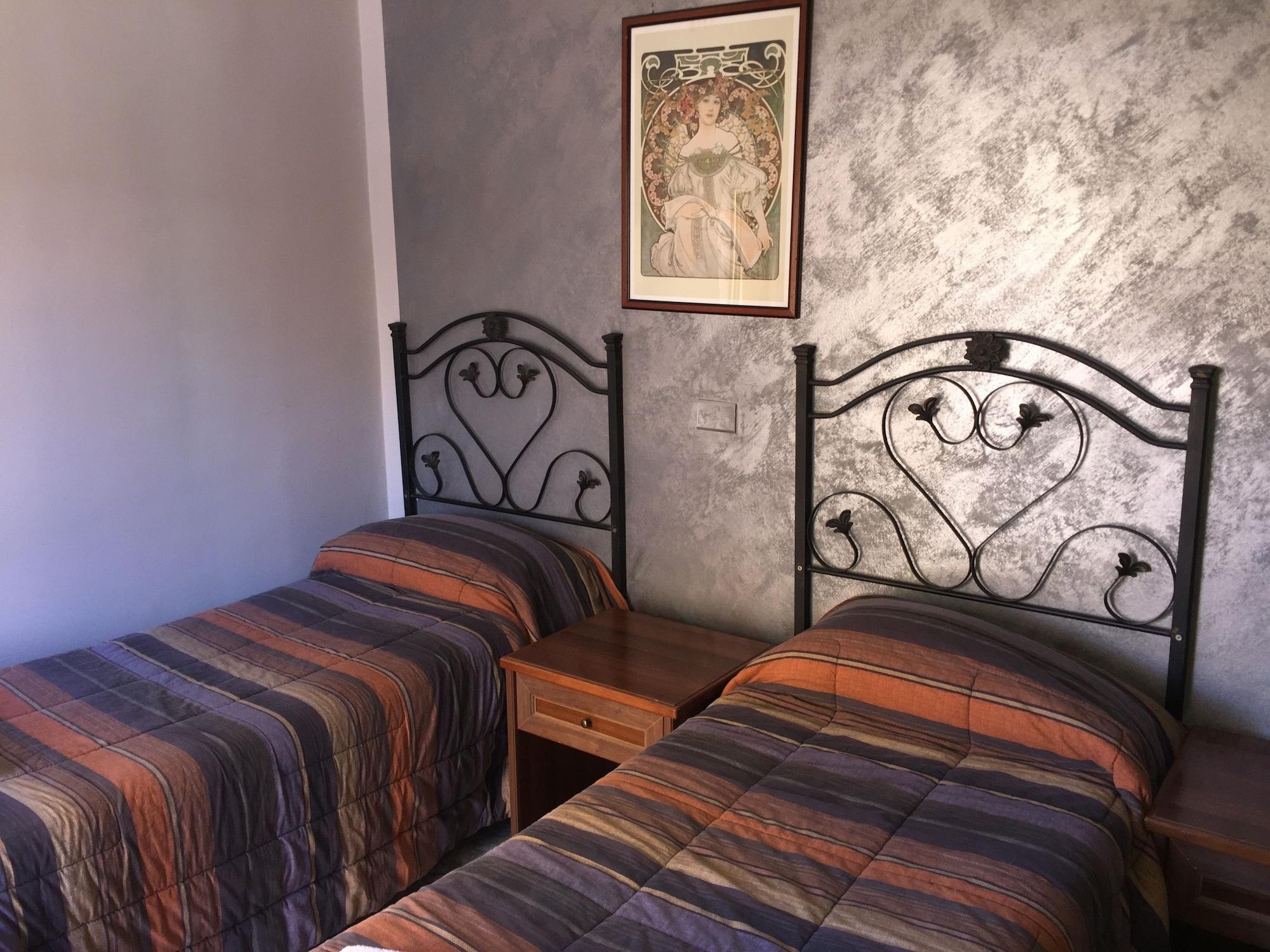 Populus Bed & Breakfast Syracuse Bagian luar foto